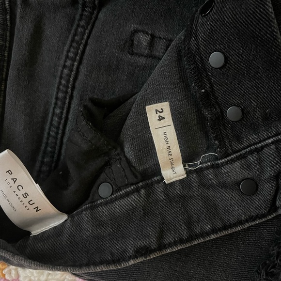 PacSun black jeans with rips, size 24 - Picture 4 of 4